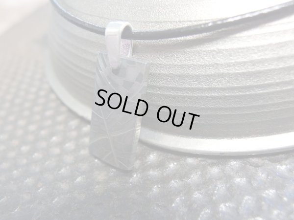 画像10: 宇宙からの使者　ギベオン　稀少ダマスカス加工　革紐ペンダント　大　　特価