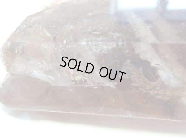 画像15: 　家宝級凄い天然スモーキークォーツ　ツイン型（エレスチャル&レインボー）　磨き石