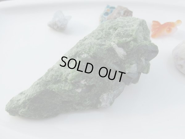 画像2: 　クロムダイオプサイト結晶原石　4