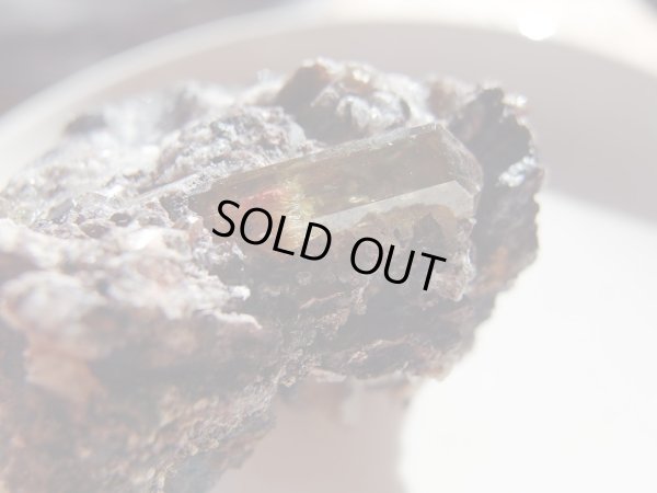 画像7: 稀少美結晶　premiumグリーンアパタイト母岩付き結晶原石　他多数結晶入り