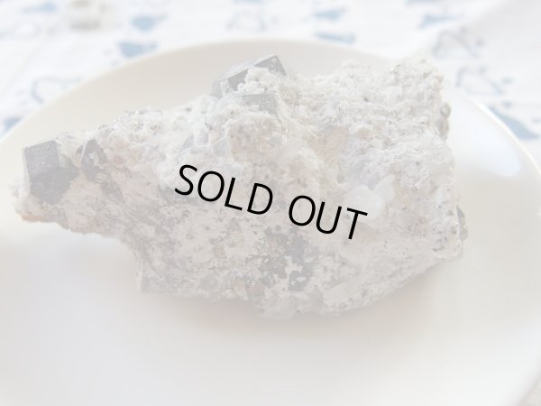 画像4: ヘマタイト　パイライト　クォーツ共生型　クラスター　＋スペキュライト　set