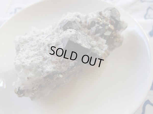 画像2: ヘマタイト　パイライト　クォーツ共生型　クラスター　＋スペキュライト　set