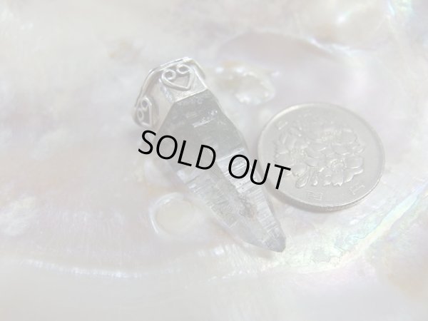 画像10:  ガネーシュヒマール原産　高品質ヒマラヤガーデン水晶銀製トップ