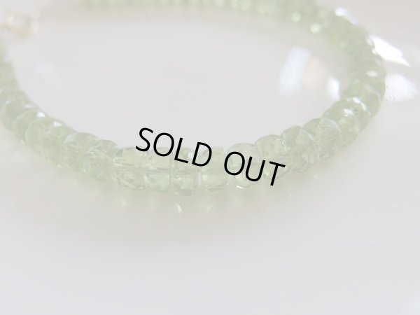 画像10: ペリドット　５．７〜６ミリ弱　１８金留め金仕様　ブレスレット　特価　