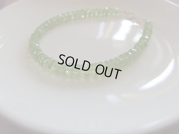 画像5: ペリドット　５．７〜６ミリ弱　１８金留め金仕様　ブレスレット　特価　