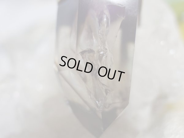 画像10: Ｐｒｅｍｉｕｍ　スモーキークォーツ　エレスチャル　遊色入り　層模様入り