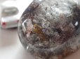 画像1: 　針入り　ガーデン水晶　　磨き石　 (1)