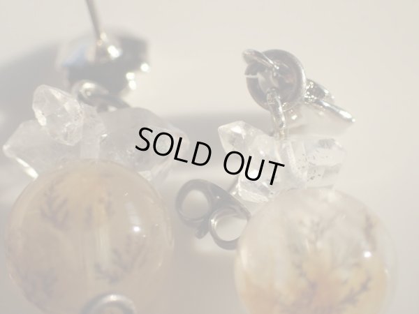 画像15: ダブル両剣水晶とデンドライトインクォーツとスティブナイトインクォーツのチタン製　プレミアムピアス