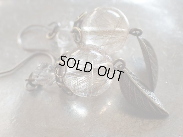 画像11: シャンパンゴールドカラールチルと両剣水晶の特製ピアス　