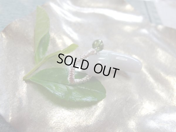 画像2: 翡翠勾玉とモルダバイト　