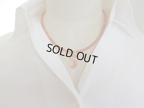 画像9: 勾玉エンジェルとバタフライとサメ牙と琥珀のネックレス　