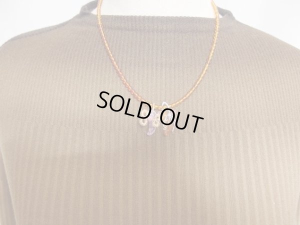 画像2: 勾玉エンジェルとバタフライとサメ牙と琥珀のネックレス　