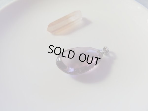 画像12: プルンとしたクリアパープルイエローと流星の様な微細クラックが美しいボリビア原産　天然アメトリンペンダントトップ