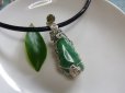 画像10: Premium Russian jadeite with moldavite オリジナルアーティスティックワイヤ　本革付ペンダントII