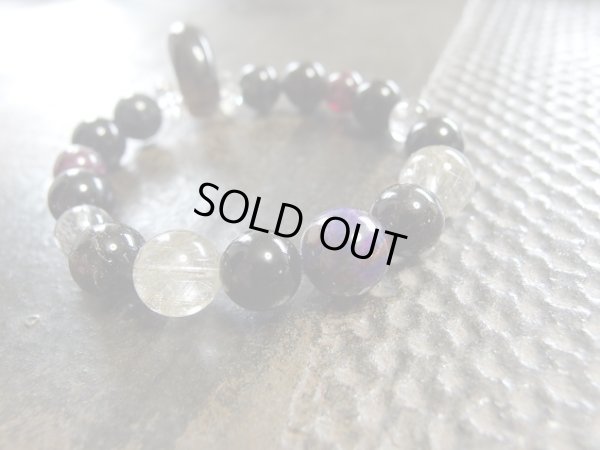 画像11: 超黒水晶勾玉物語　モリオン　杉石　ルチルクォーツ　黒翡翠　ブラックルチルクォーツ　ガーネット