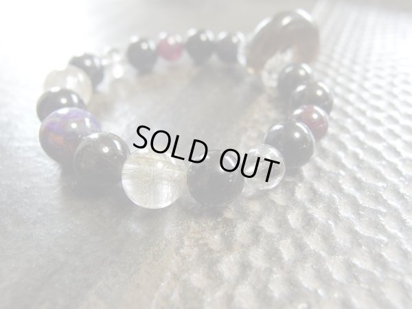 画像12: 超黒水晶勾玉物語　モリオン　杉石　ルチルクォーツ　黒翡翠　ブラックルチルクォーツ　ガーネット