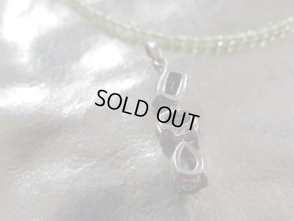 画像18: premium モルダバイト3ストーンとPremiumペリドットのネックレス