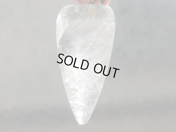 画像11: ヒマラヤ産水晶虹色レインボーの本革ネックレスとレインボー水晶のセット