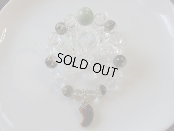 画像4: 「菩薩」　美しい翡翠と　タイガーアイ勾玉　ヘマタイトルチルクォーツ　ガーデン水晶　ガネーシュヒマール産ヒマラヤ水晶の編