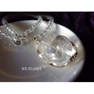 画像: 創作　ＩＣＥ　ＰＬＡＮＥＴ　　天然アイリスクォーツ