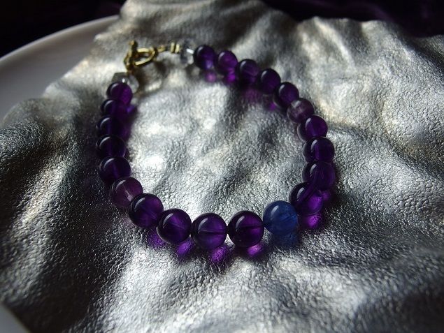 画像1: 紫聖　むらさきひじり　珠玉のタンザナイトと美しいアメジストの編　＊特価